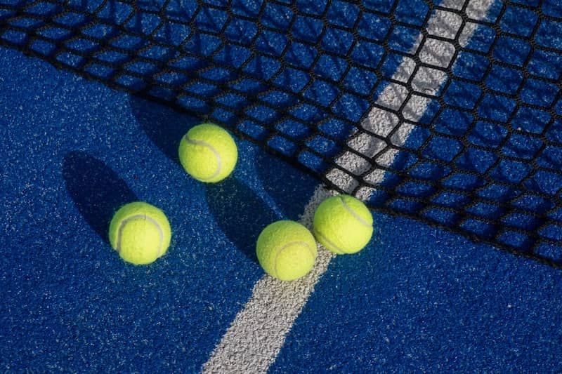 Terrain balles padel